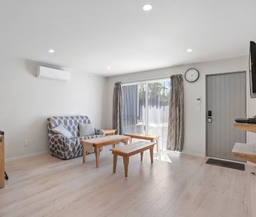 C/4035 Great North Road, Glen Eden - Photo 3