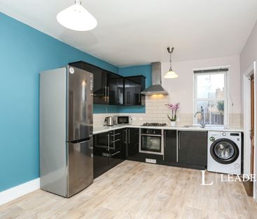 3 bedroom house to rent Glenwood Road, London, SE6 - Photo 6