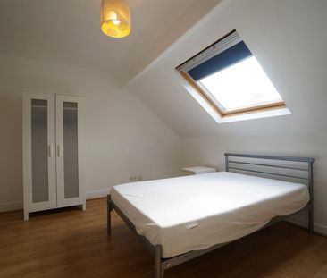 8 College Road - Photo 4