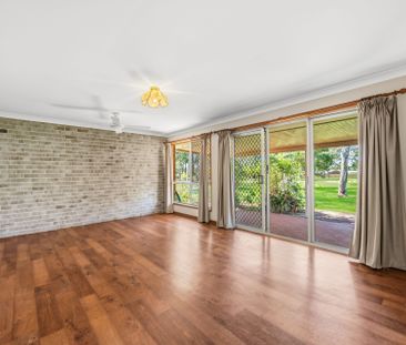 Parkside Living at Its Best - Photo 2