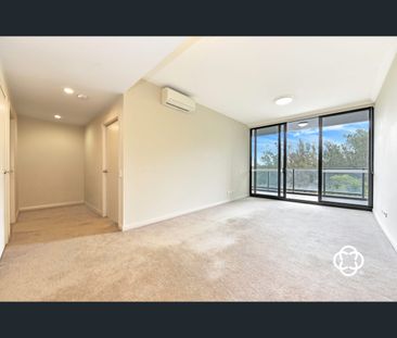 402/2 Footbridge Boulevard, Wentworth Point, NSW 2127 - Photo 5