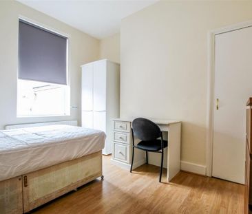 4 bedroom house to rent - Photo 4