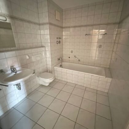 Gemütliche Zweiraumwohnung mit Lift in Zwickau - Photo 3