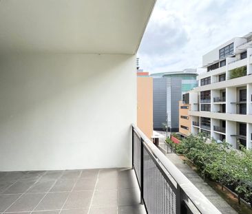 Stylish One-Bedroom Apartment with Study, Parking & Storage in Bull... - Photo 6