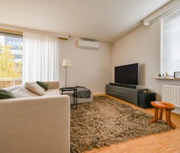 Ruim appartement met ondergrondse autostaanplaats - Foto 4