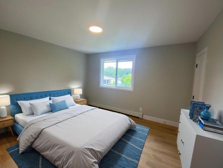 Deluxe Two Bedroom Townhouse - Photo 5