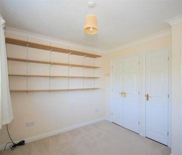 3 bedroom terraced house to rent - Photo 5