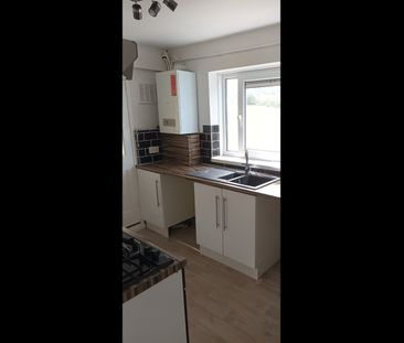 2 Bed Flat, Thornhil, SO19 - Photo 3