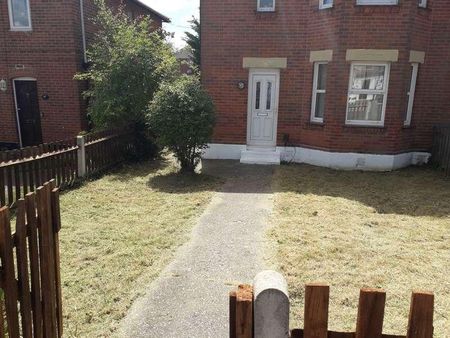 Harefield Road, SO17 - Photo 5