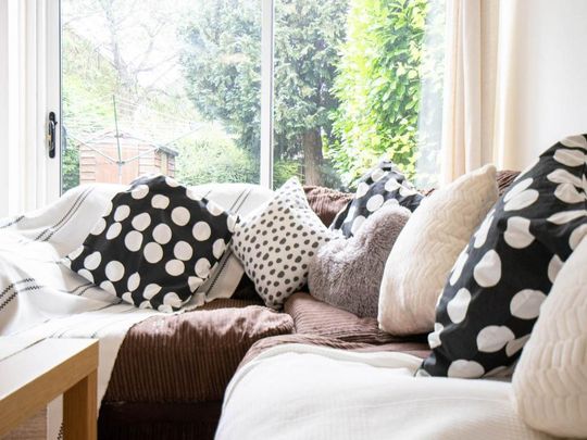 4 bedroom house to rent - Photo 1