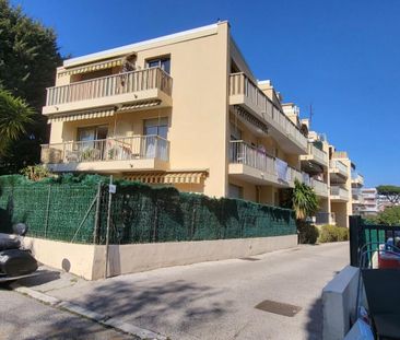 Location Appartement 1 pièce 20m² CAGNES SUR MER 06800 - Photo 4
