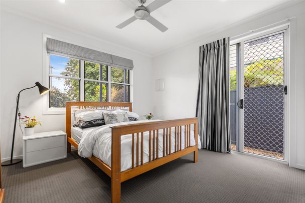 9 Gilmore Street, Tarragindi QLD 4121 - House For Rent - $1,195 | Domain - Photo 1