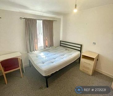 1 bedroom in a house share to rent - Photo 1