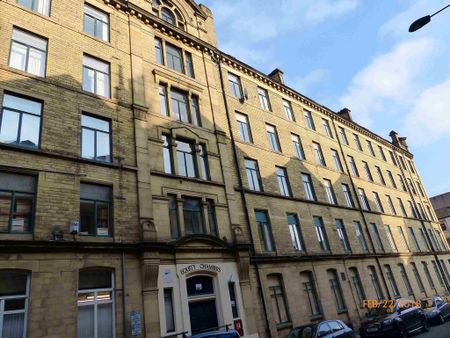 1 bedroom flat to rent - Photo 5