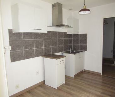 Location Appartement 2 pièces 27m² LA FERTE MACE 61600 - Photo 1