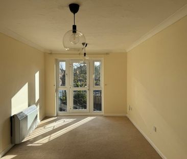 1 Bedroom Flat / Apartment - Winn Road, Southampton - Photo 6