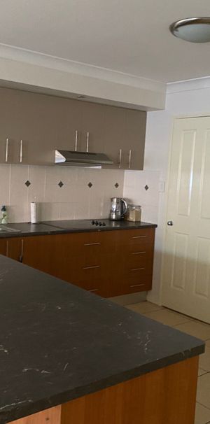 Victoria Point - Photo 1