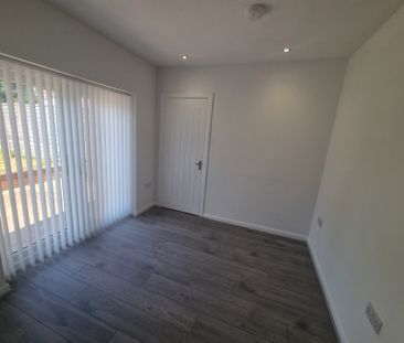 Llanerch Crescent, Gorseinon, SA4 4FP - Photo 4