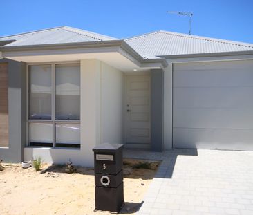 ** THE PERFECT LOCK-n-LEAVE!! ** - Photo 2