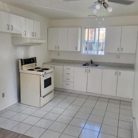 Joli 11/2 devant un parc - Photo 1