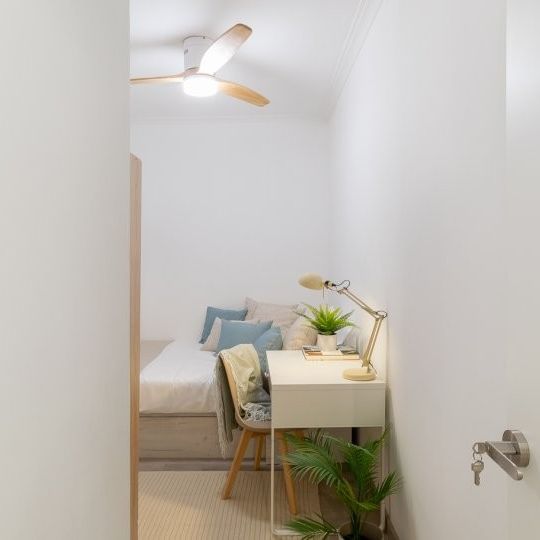 barcelona, Catalonia 08025 - Photo 1