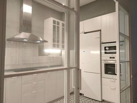 Luxury Flat for rent in Madrid, Spain - Photo 2