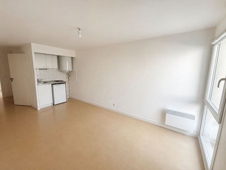 Location Appartement 2 pièces 33m² - Photo 2