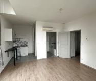 Location Appartement 2 pièces 38m² SAUMUR 49400 - Photo 2