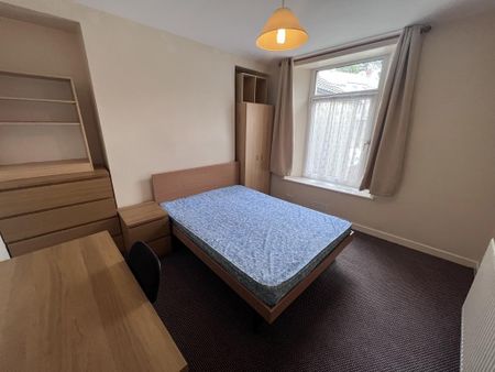 5 bedroom house share to rent - Photo 3