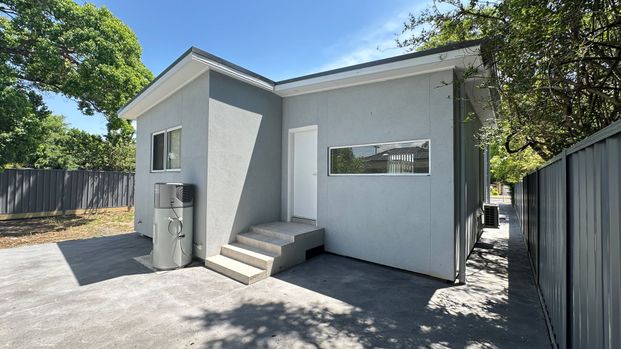 Two Bedroom New Built Granny Flat! - Photo 1