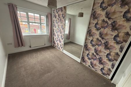 Lindale Close - Photo 5