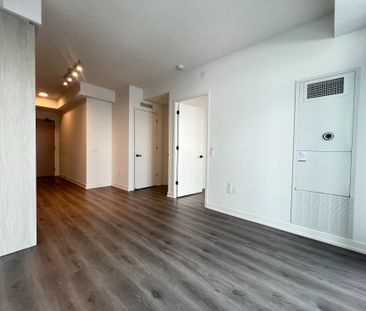 For Lease - 28 Interchange Way Unit# 2601, Vaughan, Ontario - Photo 5