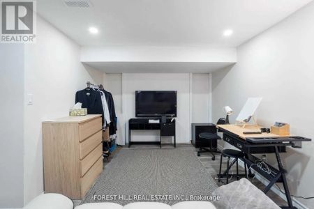 53 NOBLE DRIVE - Photo 4