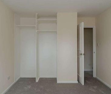 Asquith House, Banstead, SM7 - Photo 3