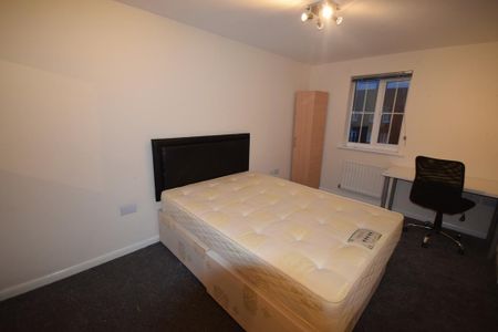 5 bedroom house to rent - Photo 4