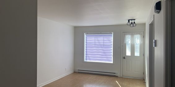 3-1/2 Situé A Lachute - Photo 3