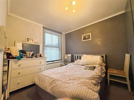Camac Road, Twickenham, TW2 6NX - Photo 5