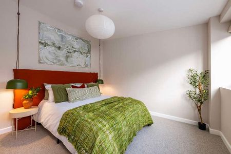 High Street, Barnstaple, EX31 - Photo 3