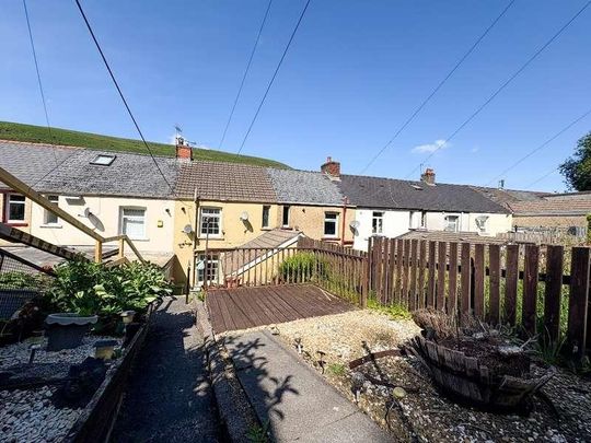 Brynhyfryd Terrace, Ebbw Vale, NP23 - Photo 1