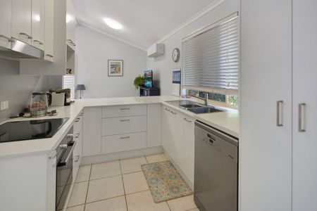 A charming 3-bedroom house in Bli Bli- Lease on Periodic basis. - Photo 4