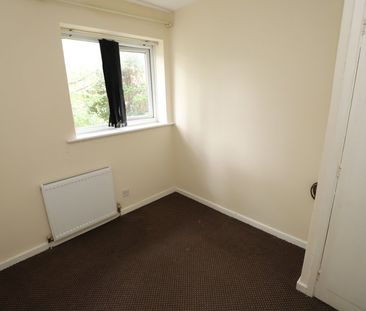 Roseneath Road, Bolton - Photo 2