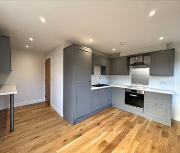 2 bedroom flat to rent - Photo 6