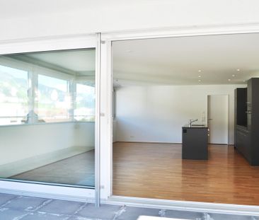 Grosse schöne 4.5 Zimmer-Wohnung zu vermieten - Foto 1