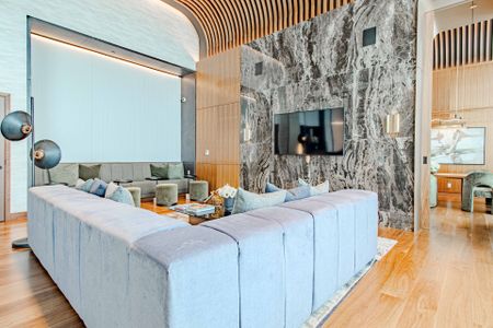 For Lease - 3240 William Coltson Avenue Unit# 1902, Oakville, Ontario - Photo 2