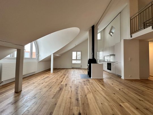 "Kernsaniert 2024 - neuwertige moderne 2.5-Zimmer-Maisonette-Dachwohnungen mit Galerie" - Foto 1