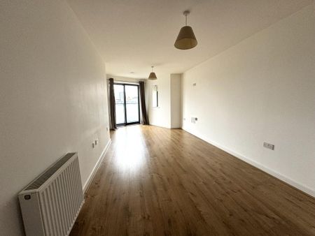 2 bedroom apartment to rent - Photo 2