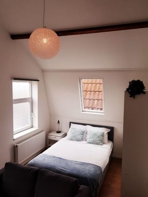 Te huur: Studio Essenburgsingel in Rotterdam - Photo 1