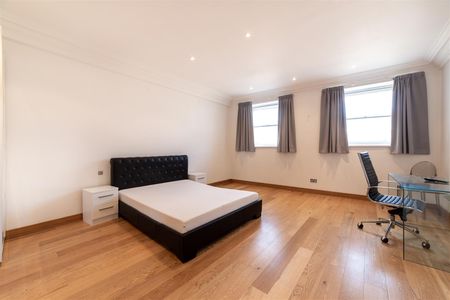 2 bed apartment to rent in Grainger Street, City Centre, NE1 - Photo 4