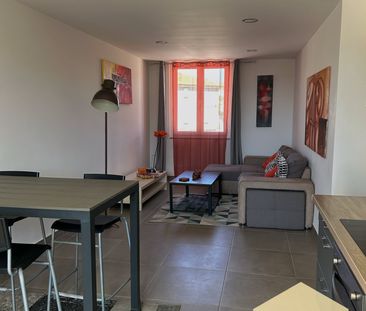 Appartement climatisé de type 2 meublée avec balcon - Photo 1