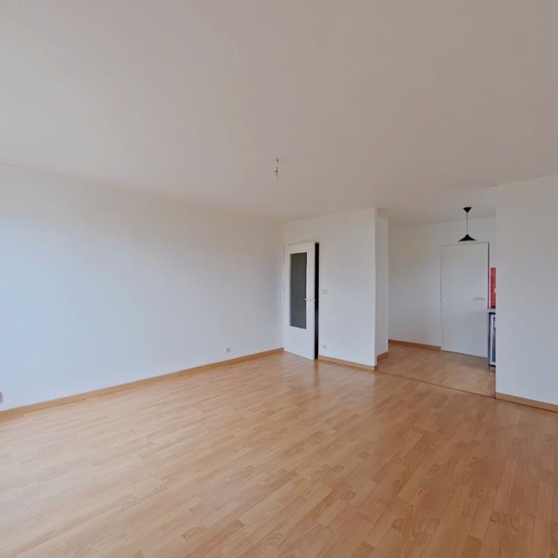 Location Appartement 2 pièces 51m² POITIERS 86000 - Photo 1